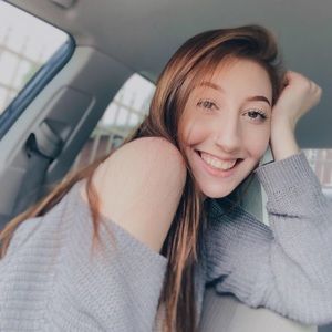 Meet your Posher, Sarah